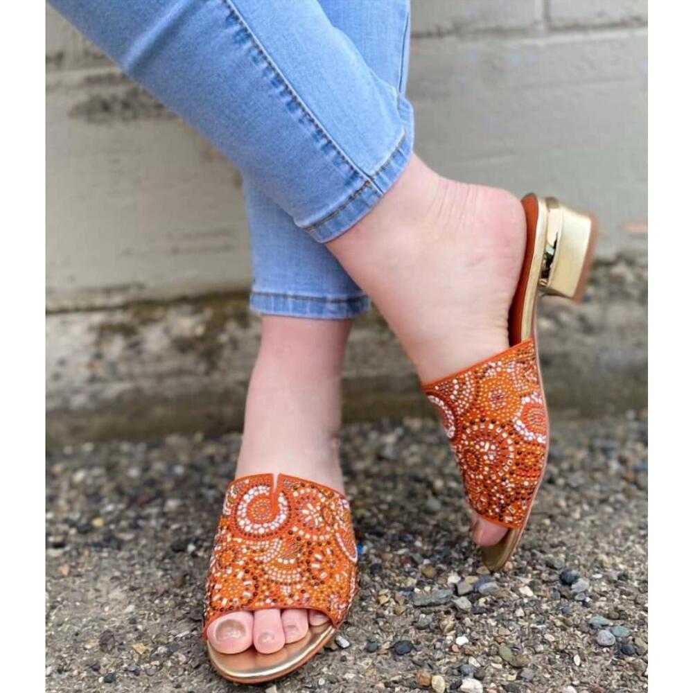 NEW DJANGO & JULIETTE women's tammy suede sandal in orange